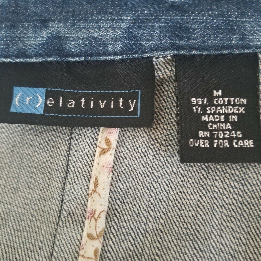 Relativity Button Down Jean Jacket - Size M - Picture 5 of 5